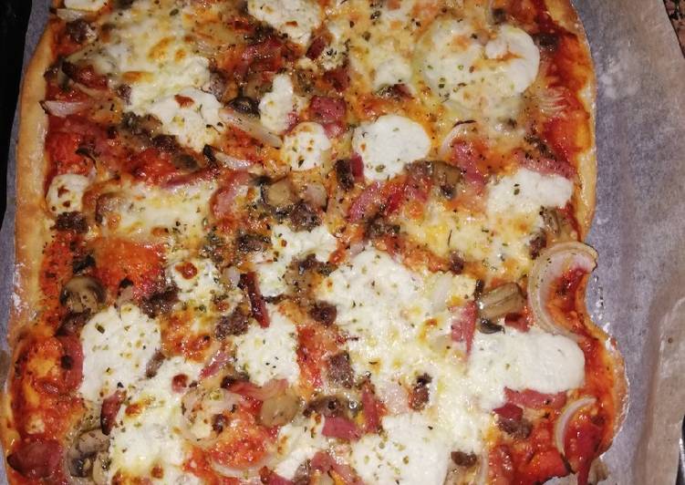Pizza con burrata