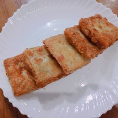 A picture of Crispy box patties |Qeema box patties Ramazan special.