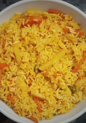 A picture of Veg biryani cum pulao.