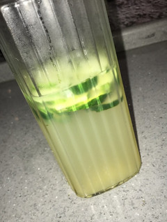 A picture of Lemonade.