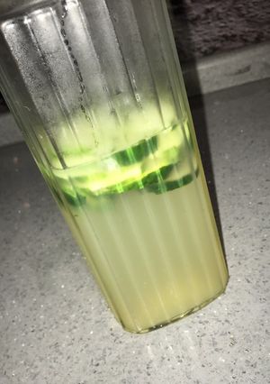 A picture of Lemonade.