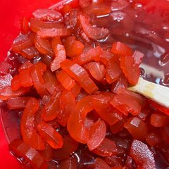 A picture of Cinnamon Pickles.