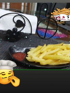 ફ્રેન્ચ ફ્રાઇસ (French Fries Recipe In Gujarati) રેસીપી મુખ્ય ફોટો