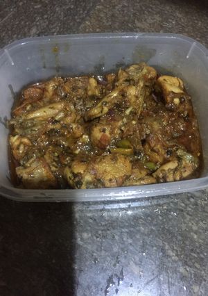 A picture of Chicken Karahi.