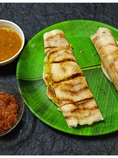 મૈસુર મસાલા ઢોસા (Mysore Masala Dosa Recipe In Gujarati) રેસીપી મુખ્ય ફોટો