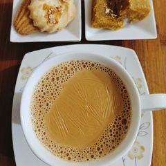 A picture of کڑک دودھ پتی ☕.
