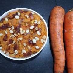 A picture of Carrot & Dates Halwa.