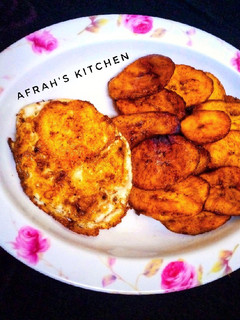 Plantain da fried egg ainihin hoton girkin
