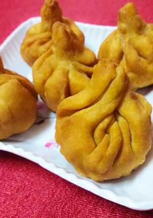 A picture of Fried Coconut Modak Talniche Modak.