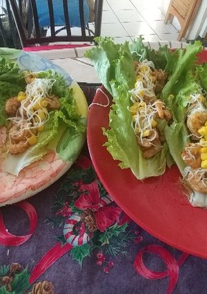 A picture of Shrimp Lettuce Tacos.