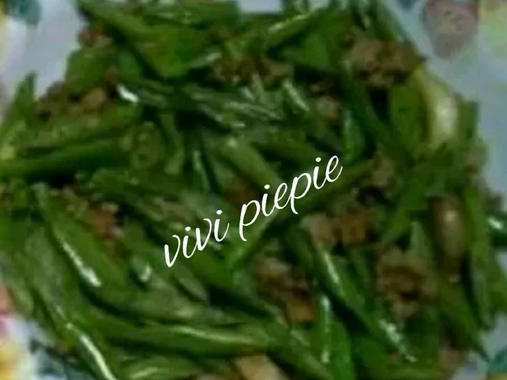 Langkah Mudah untuk Membikin Resep  Buncis cah daging sapi cincang yang Enak, Menggugah Selera