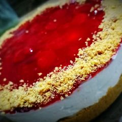 A picture of Strawberry cheesecake.