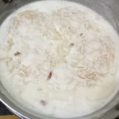 A picture of Sevaiyan kheer.