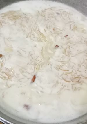 A picture of Sevaiyan kheer.