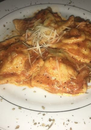 Una foto de Ravioles de carne caseros