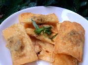 Hình ảnh của hoành thánh lá chiên