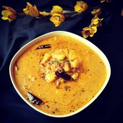 A picture of Bread fruit masala curry kada chakka masala curry.