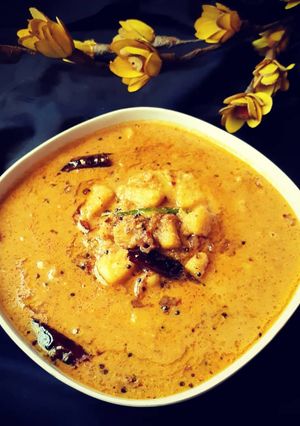 A picture of Bread fruit masala curry kada chakka masala curry.