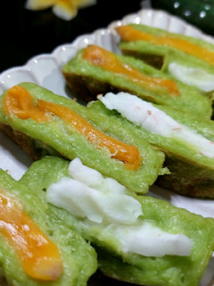 Foto resep Kue Pancong Pandan (466)