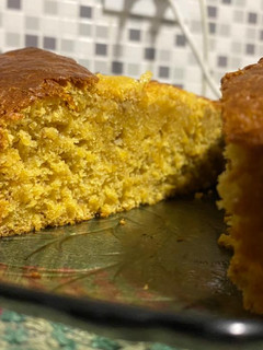 Una foto de Torta de Banana y Dulce de leche 🍌🫶
