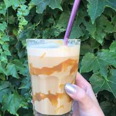 Una foto de Frappucchino de dulce de leche
