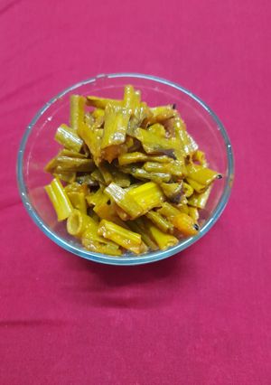 পেঁয়াজকলি ভাজা (peyajkali bhaja recipe in Bengali) রেসিপির প্রধান ছবি