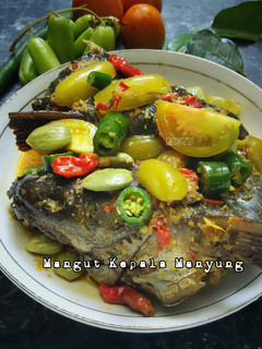 Foto resep Mangut Kepala Ikan Manyung Asap made in Kenjeran