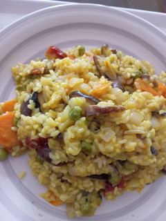 Una foto de Risotto vegano de hongos