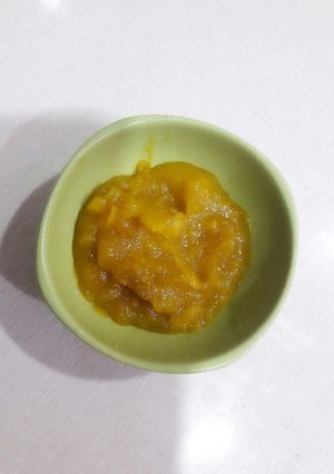 A picture of Homemade mango jam.
