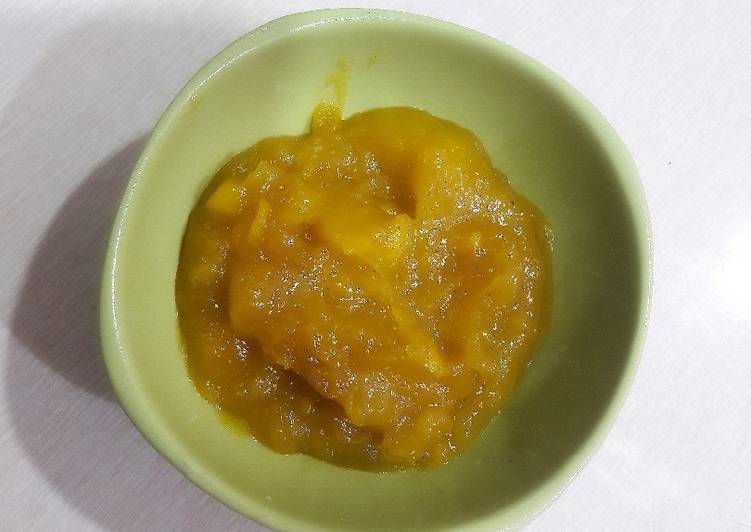 Homemade mango jam