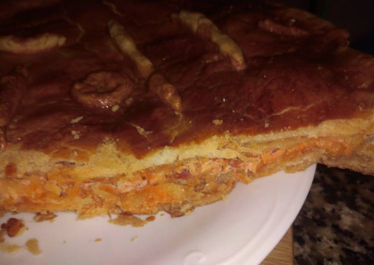 Empanada de salmón ranchera