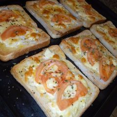 A picture of Cheesy Toast.