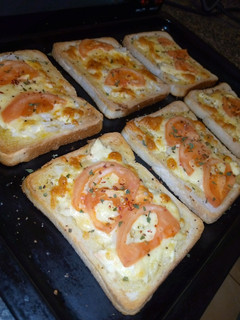 A picture of Cheesy Toast.
