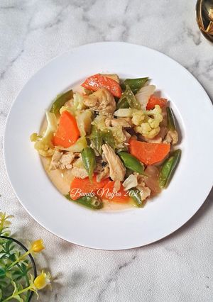 Foto resep Tumis Ayam Sayuran