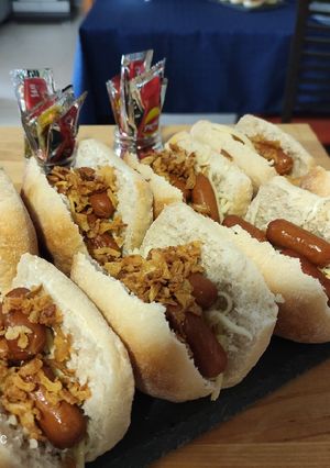 Una foto de Mini hot dogs
