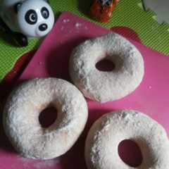 A picture of Donat maizena putri salju.