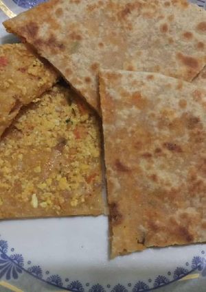 A picture of Paneer paratha.