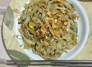 Foto resep Kwetiau goreng polos (tanpa sayur hijau) pek cha