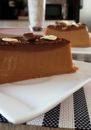 A picture of No-Bake, Sugar-Free Coffee Flan.