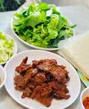 Bò nướng chấm sốt đậu phộng