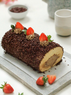 Foto resep Vanilla Choco Roll Cake (Swiss Roll Cake Base)