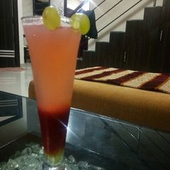 A picture of Strawberry Moktails.