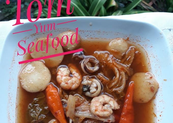 Tom Yum Seafood