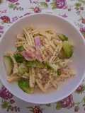 Pasta con guanciale, cavoletti di Bruxelles e semi di cumino