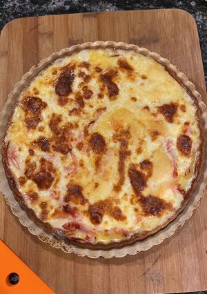 Una foto de Tarta de jamón y queso