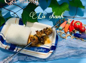 Hình của món Gà nướng lá chanh.