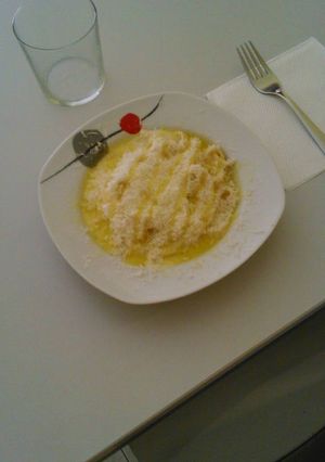 Una foto de Fettuccini parmesano
