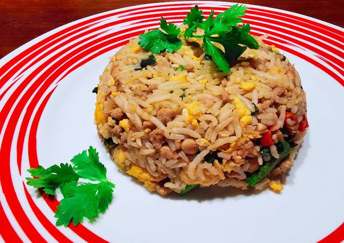 泰式羅勒炒豬肉碎炒飯 THAI BASIL MINCED PORK FRIED RICE