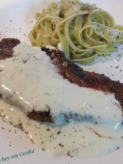 Una foto de Filete de picanha con salsa Roquefort