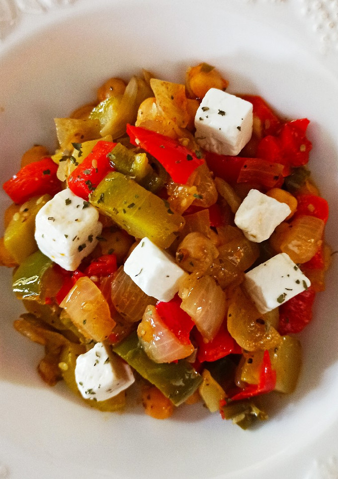 Una foto de Friturilla de verduras con feta